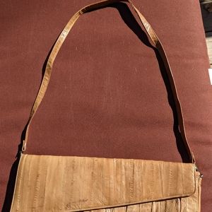 Vintage 1970's Leather Purse